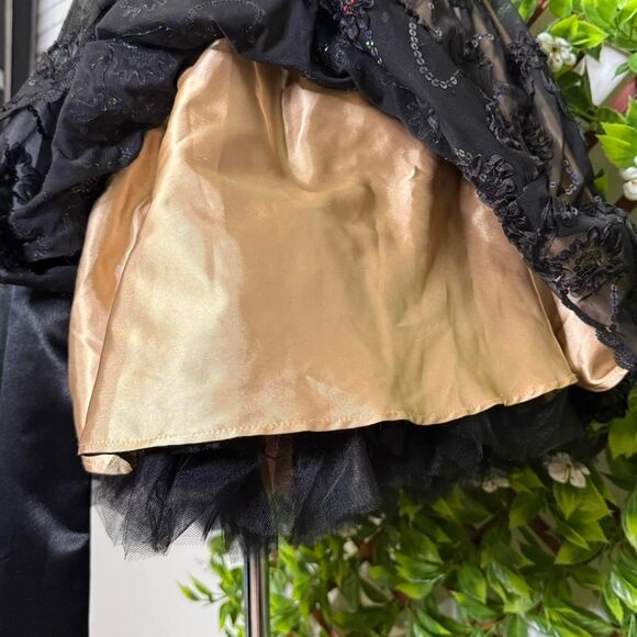 Jessica McClintock Gunne Sax Dress - Picture 6 of 6